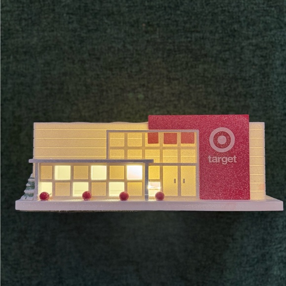 Target Miniature Store Model - Picture 3 of 3